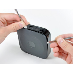 Замена базы Apple TV 3-го поколения на защелках